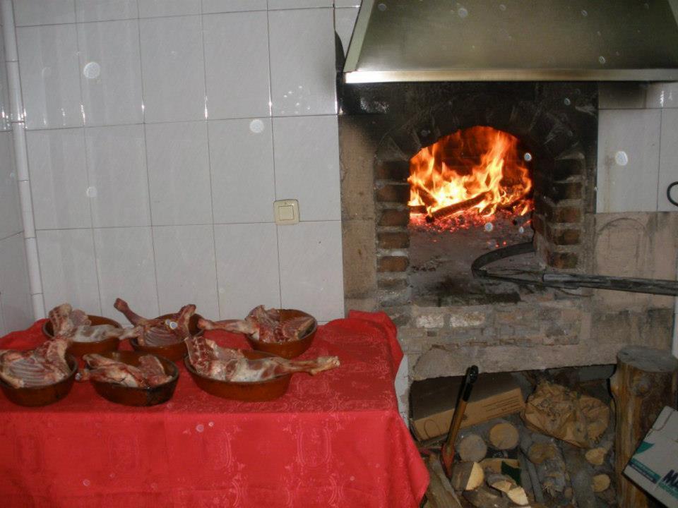 Hostal Restaurante Villa De 세풀베다 외부 사진