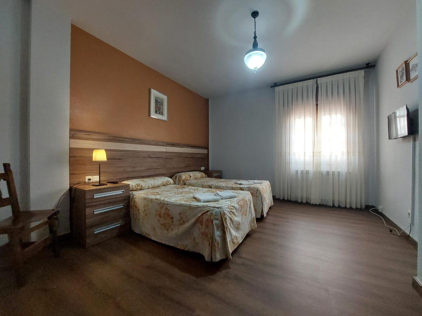 Hostal Restaurante Villa De 세풀베다 외부 사진